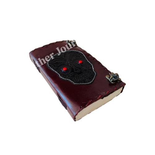 Handmade Gothic Skull Leather Journal with Lock – Red Stone Eyes, Vintage Diary, Halloween Notebook, Dark Art Sketchbook